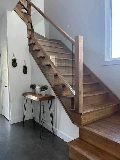 Marche d'escalier de bois